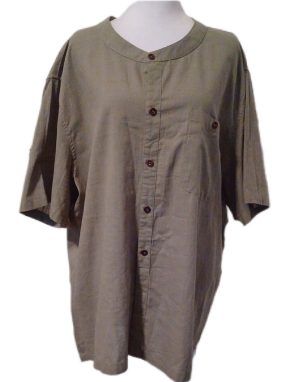 ** Two-Sided Men's Casual Button-Front Short Sleeve Shirt in Olive Size 4XL